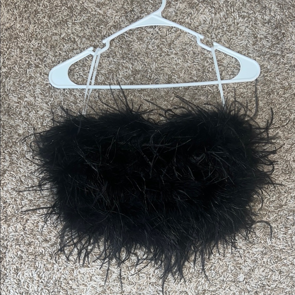 Lulus feather strapless crop top NWOT